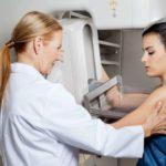 Листовидная фиброаденома молочной железы: симптомы и лечение